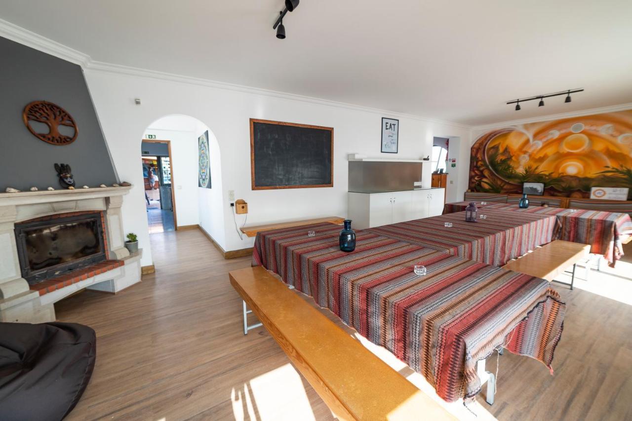 Surf Yoga Ericeira Guest House Exterior photo