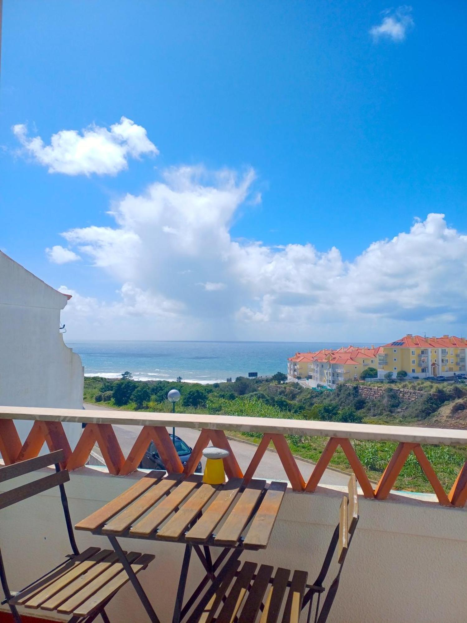 Surf Yoga Ericeira Guest House Exterior photo